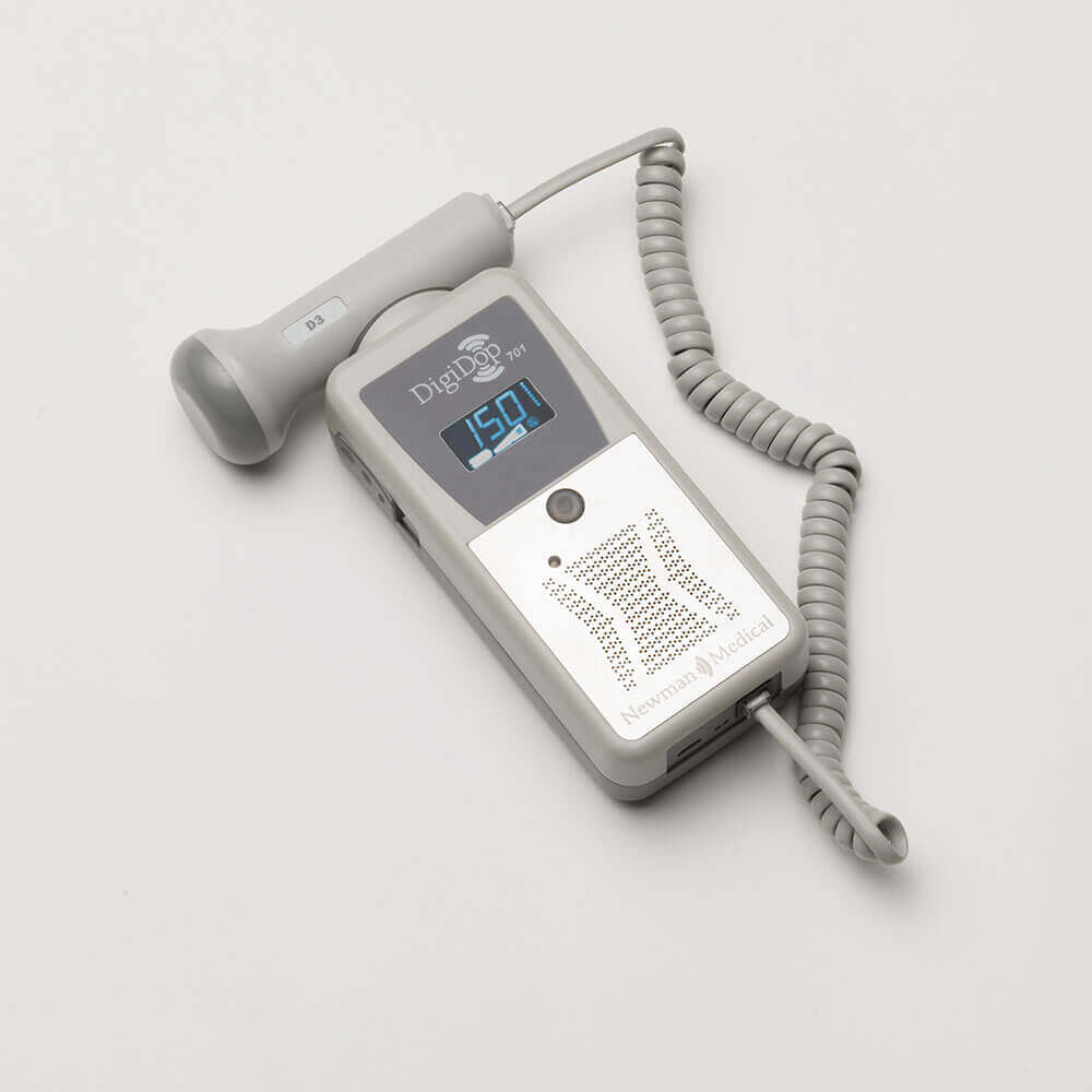 Doppler System DigiDop Digital Display Obstetric Probe 3 MHz 152x64x32 mm, with Recharger, Cords Included (1/EA) by Newman Medical  ID DD-701-D3